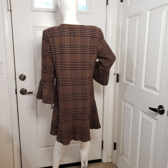 Cabi Flounce Jacket Tartan Style Plaid Long Length Brown and Black - Picture 5 of 9